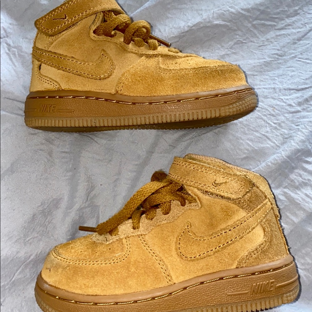 Toddler wheat forces